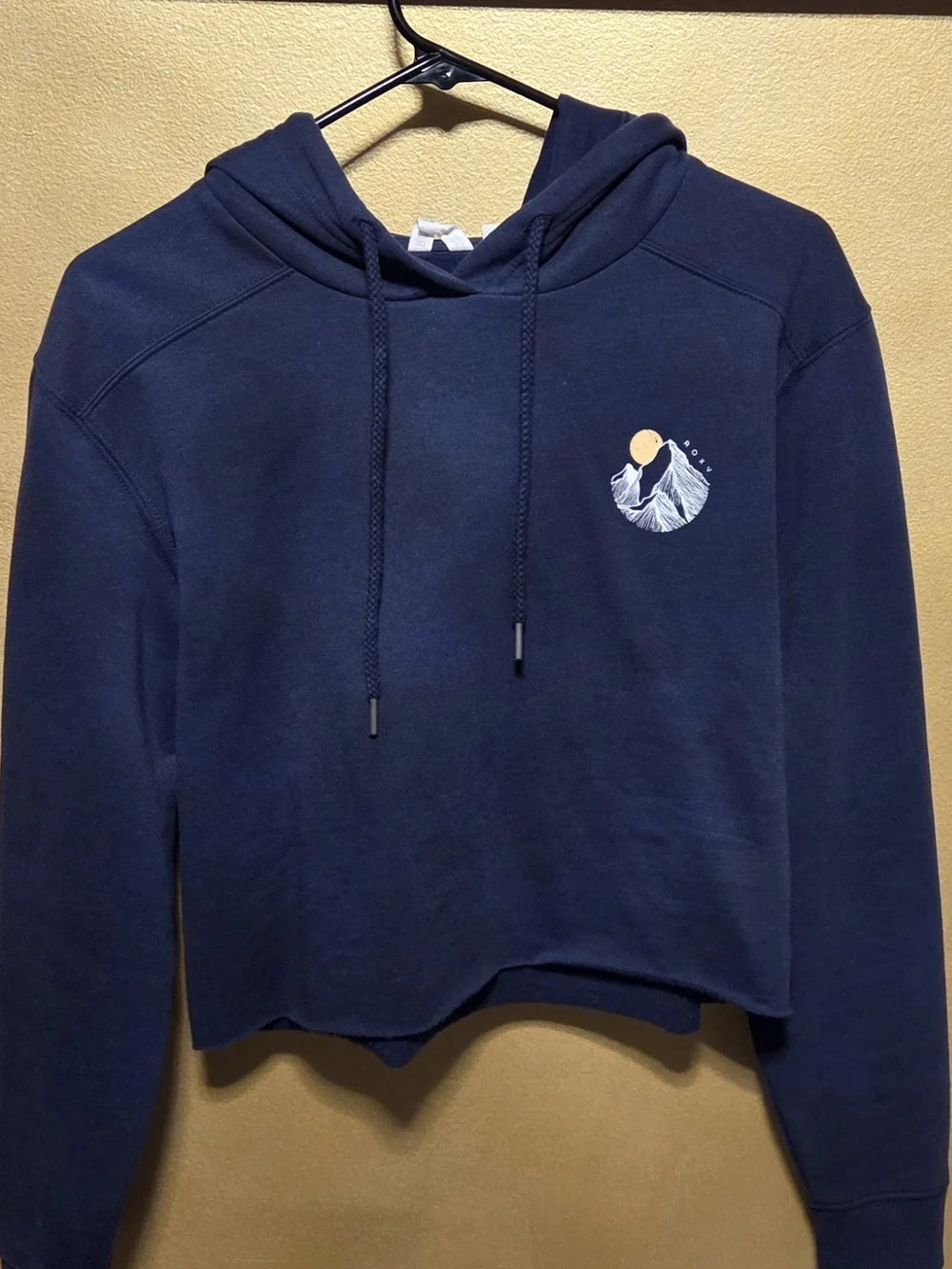Roxy Navy Hoodie with Mountain Graphic - Picture 2 of 5